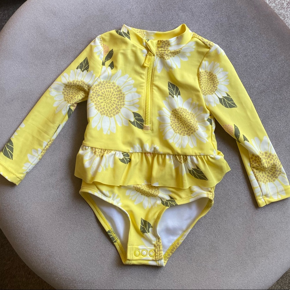 NWOT Carters Long-sleeve Swimsuit 12 Months